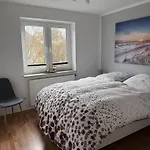 Utholmer-strasse-3 *